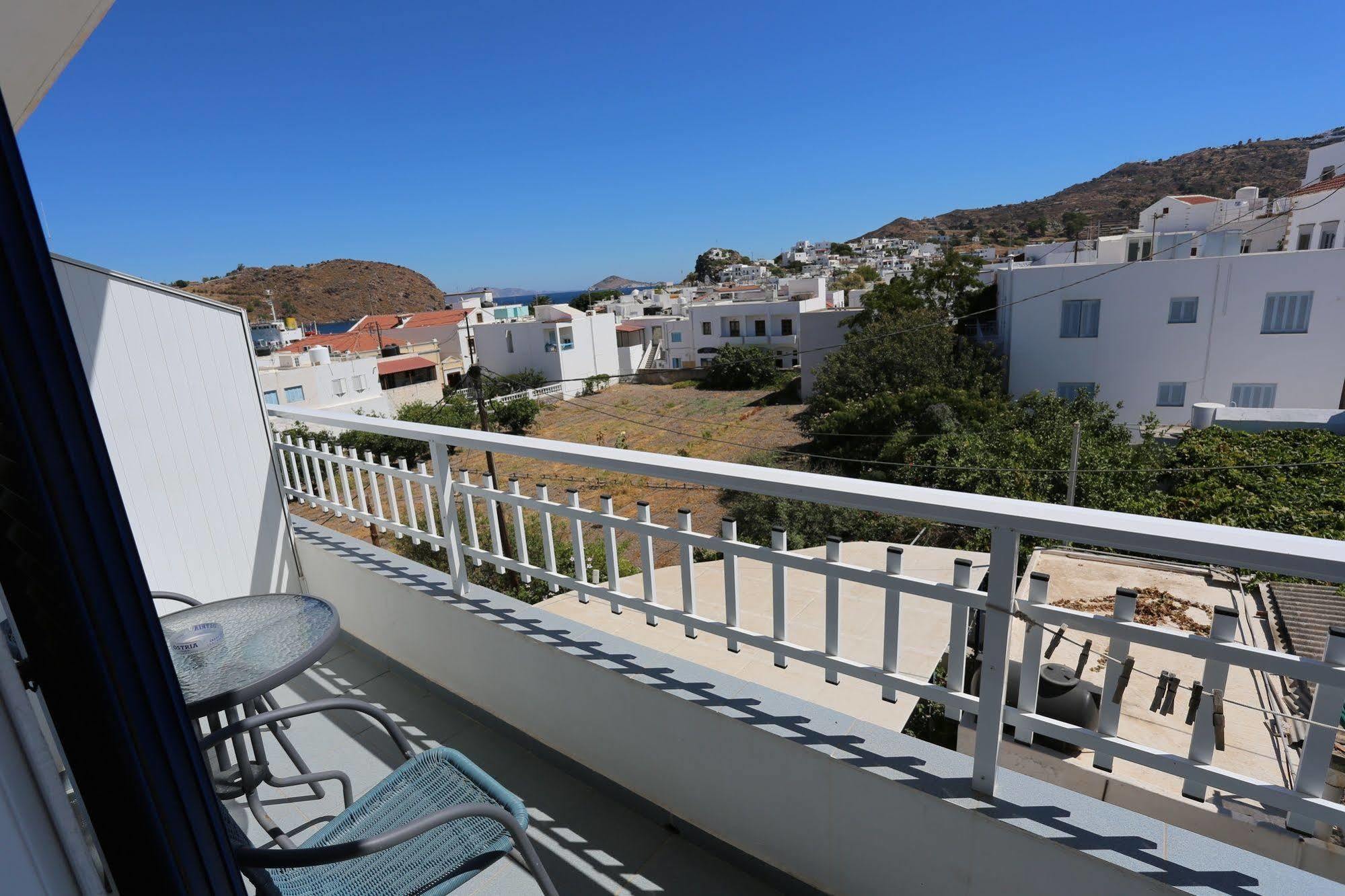 Hotel Rodon Skala  Bagian luar foto