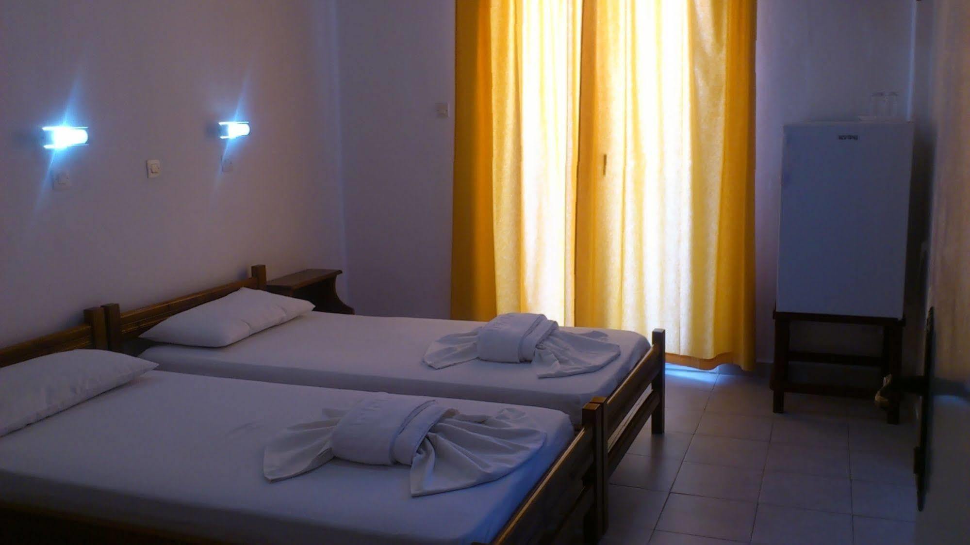 Hotel Rodon Skala  Bagian luar foto