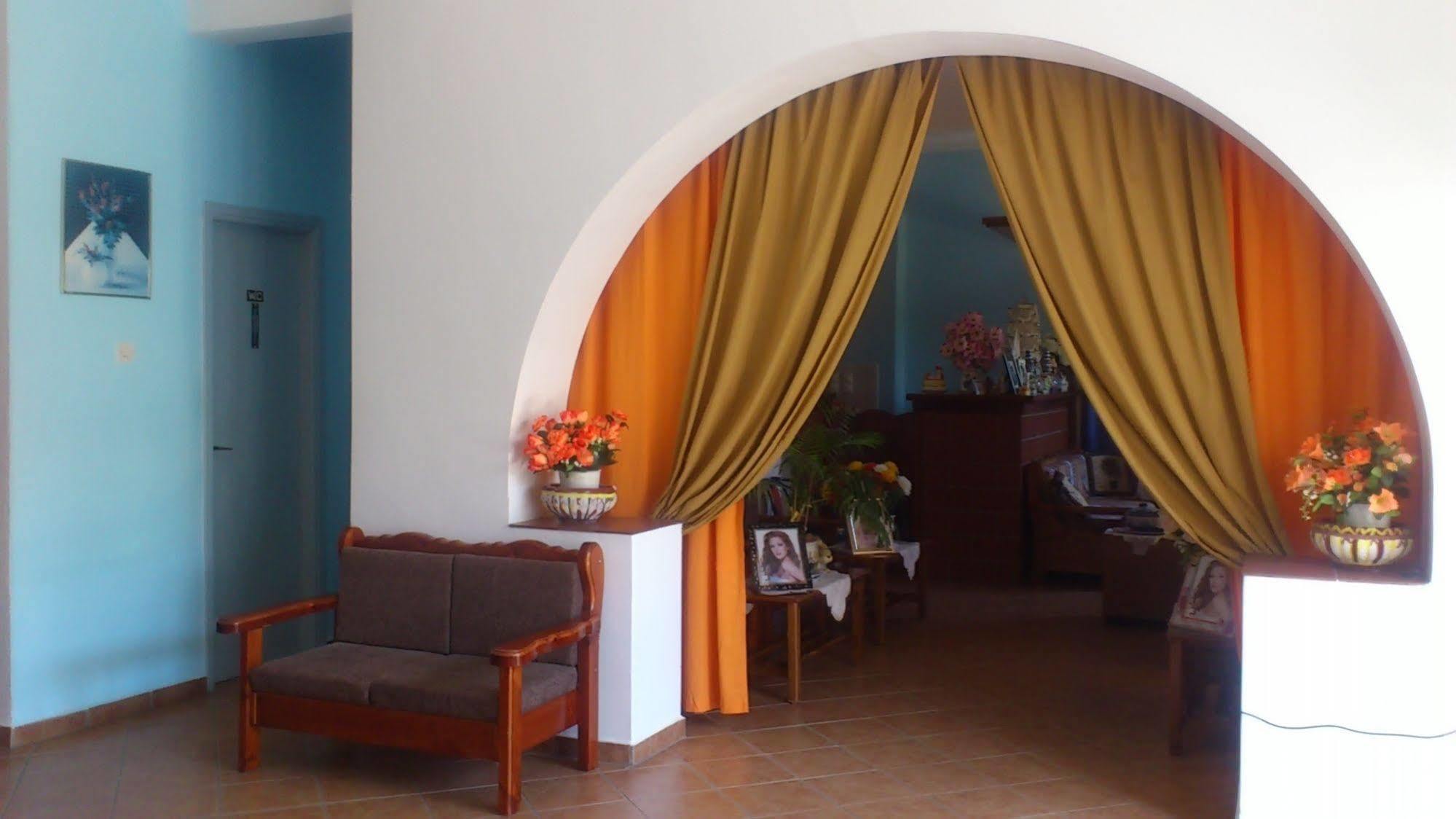 Hotel Rodon Skala  Bagian luar foto